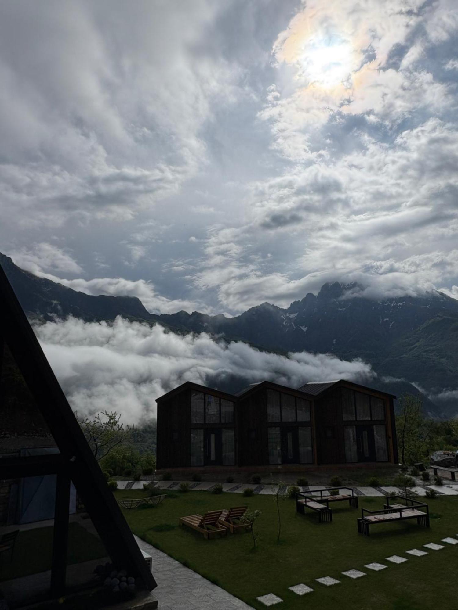 Vidis Chalet Boutique Hotel テス エクステリア 写真